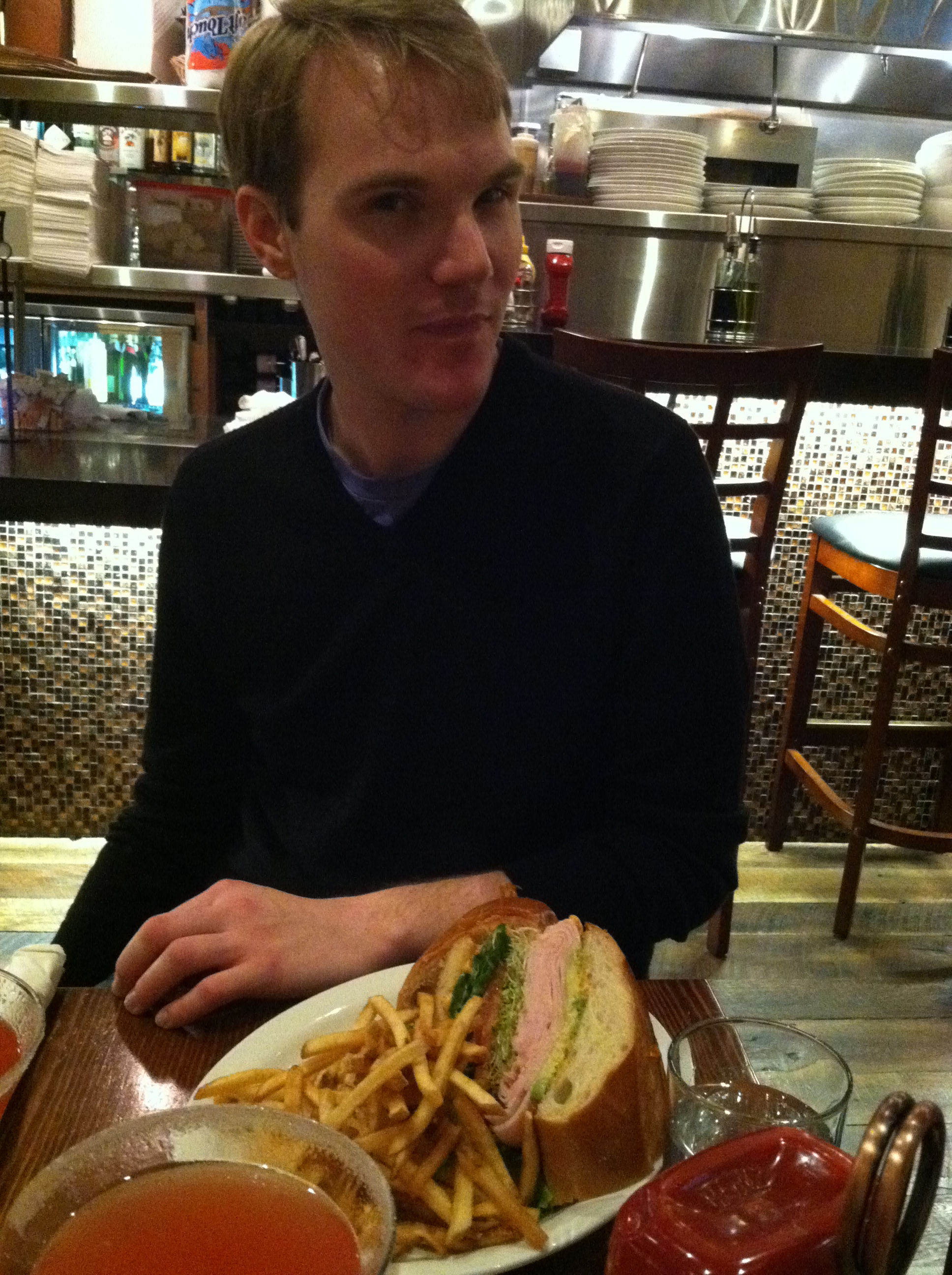 So delicious. And the food ain't bad, either. Ba dah bah! So delicious. And the food ain't bad, either. Ba dah bah!